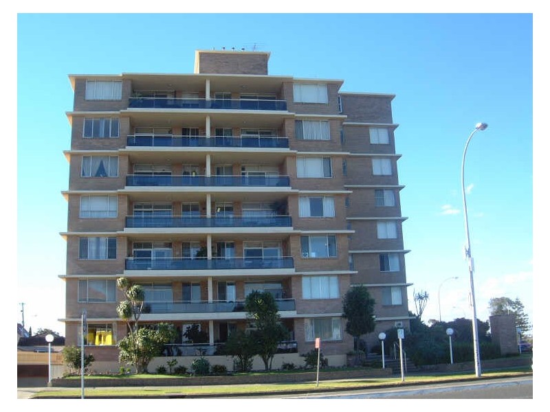 134 THE GRAND PARADE, Brighton-le-sands NSW 2216