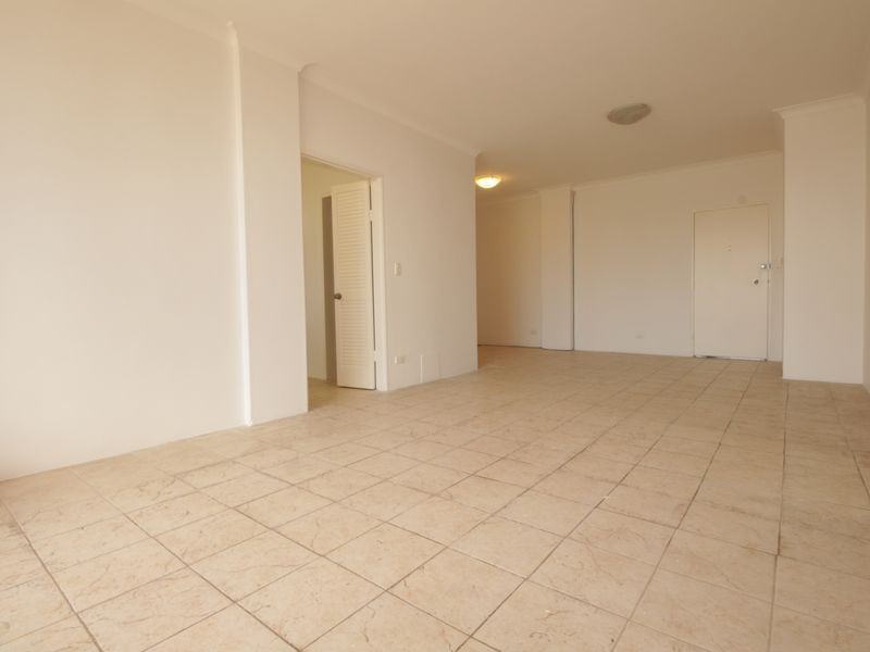 134 THE GRAND PARADE, Brighton-le-sands NSW 2216