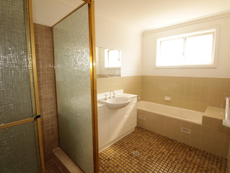 10 Moate Avenue, Brighton-le-sands NSW 2216