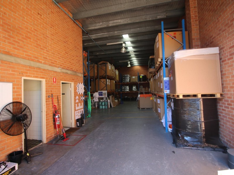1/48 Garema Circuit, Kingsgrove NSW 2208