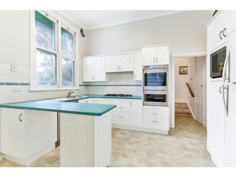 15 Coreen Avenue, Peakhurst NSW 2210