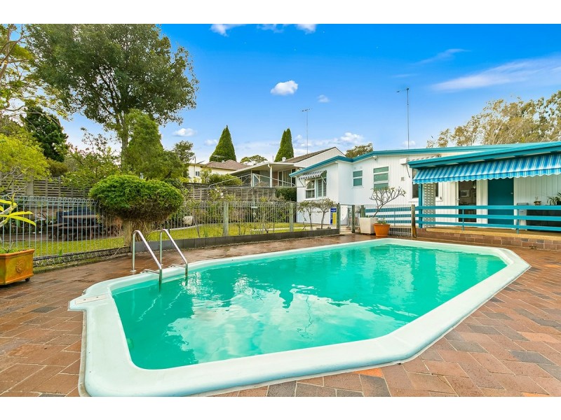 15 Coreen Avenue, Peakhurst NSW 2210