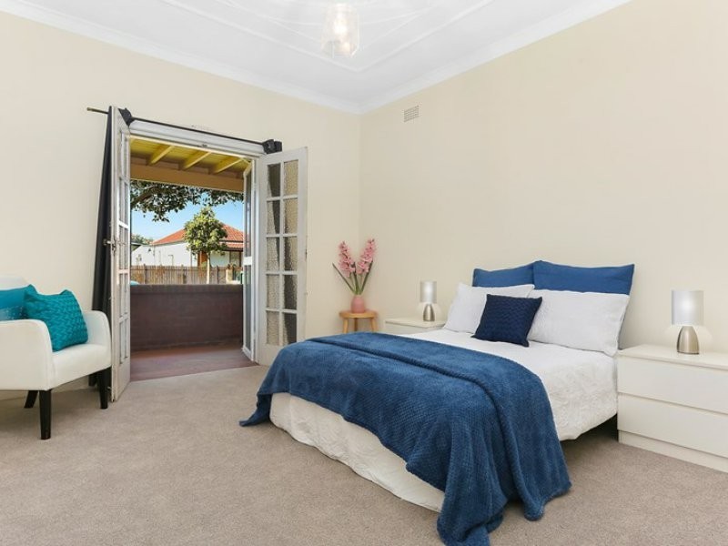 156 Sutherland Street, Mascot NSW 2020
