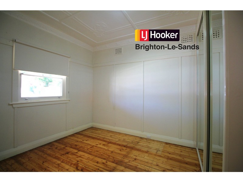 16 Chuter Avenue, Monterey NSW 2217