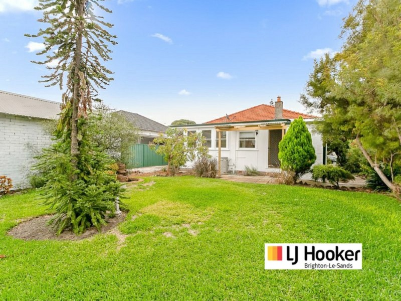 5 General Holmes Drive, Brighton-le-sands NSW 2216