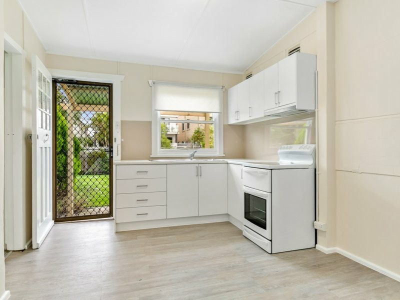 5 General Holmes Drive, Brighton-le-sands NSW 2216