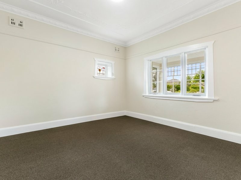 5 General Holmes Drive, Brighton-le-sands NSW 2216