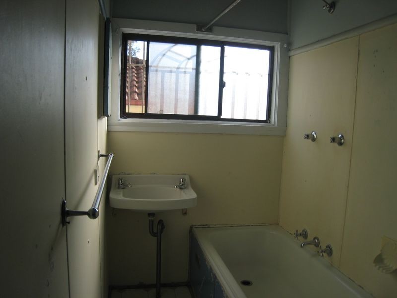 103 Baumans Road, Peakhurst NSW 2210