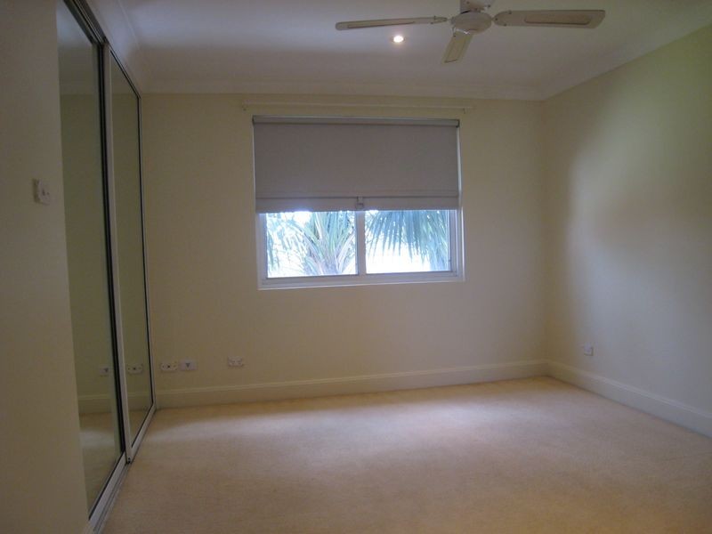 1A ROSLYN AVE, Brighton-le-sands NSW 2216