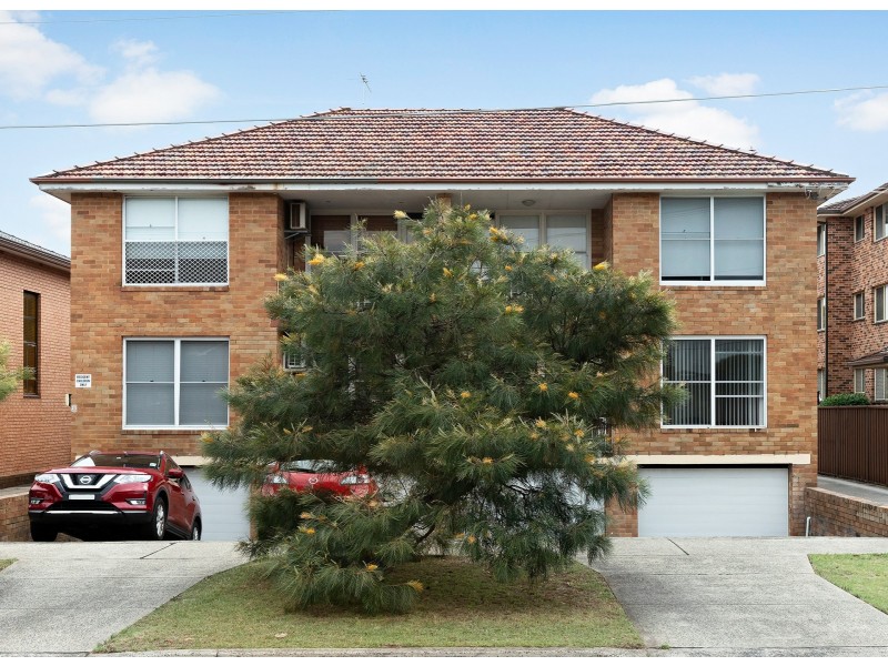 2/30 Solander, Monterey NSW 2217