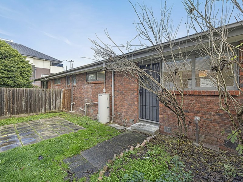3/16-18 Landale Avenue, Croydon VIC 3136