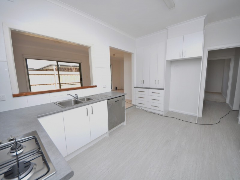 10 Mimosa Avenue, Kilsyth VIC 3137