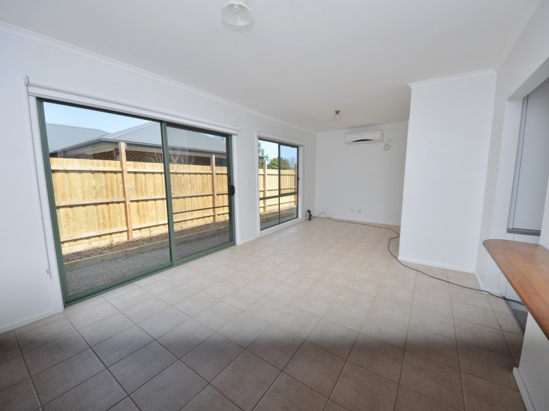 10 Mimosa Avenue, Kilsyth VIC 3137