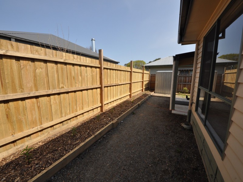 10 Mimosa Avenue, Kilsyth VIC 3137