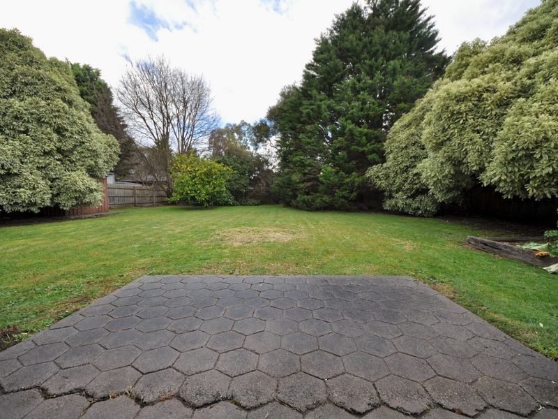 55 Allambanan Drive, Bayswater North VIC 3153