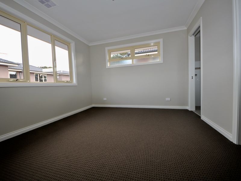 Unit 8/48 Lusher Road, Croydon VIC 3136