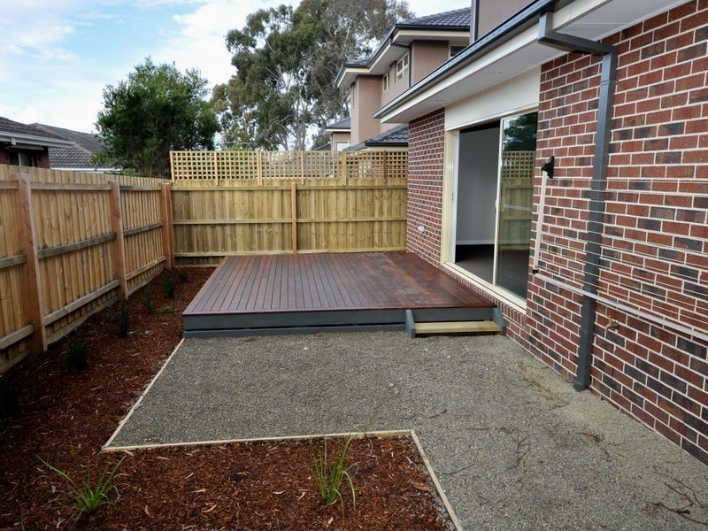Unit 8/48 Lusher Road, Croydon VIC 3136