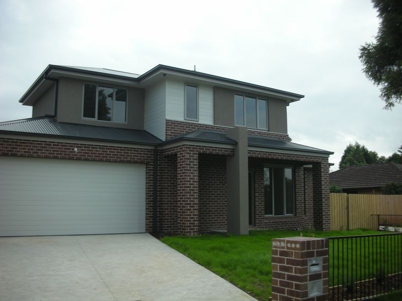 1/13 Leonard Street, Bayswater VIC 3153