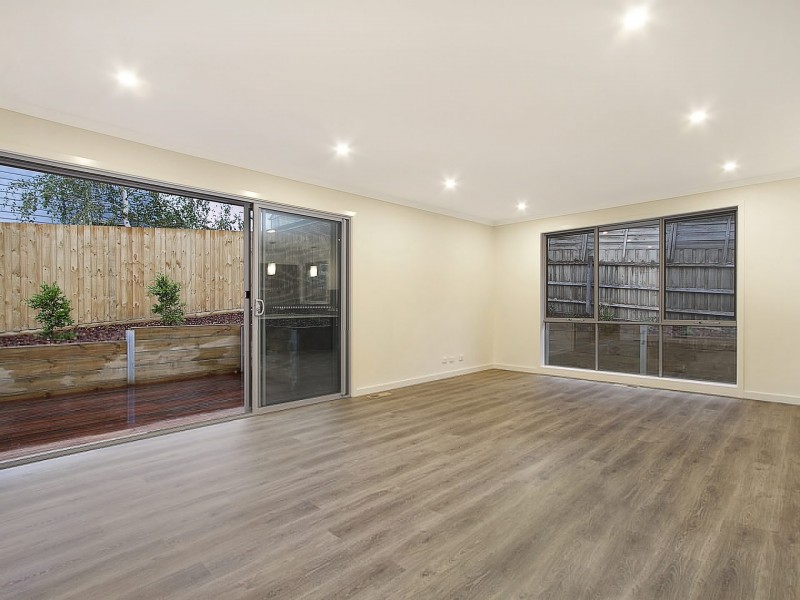 1/42 Dorset Road, Croydon VIC 3136