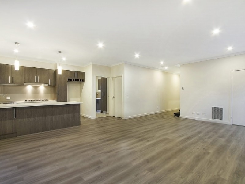 1/42 Dorset Road, Croydon VIC 3136