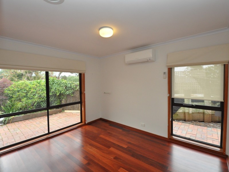 20 Nicholson Street, Ringwood East VIC 3135