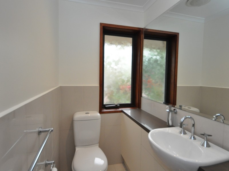 20 Nicholson Street, Ringwood East VIC 3135