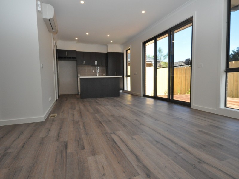 3/24 Karingal Street, Croydon North VIC 3136