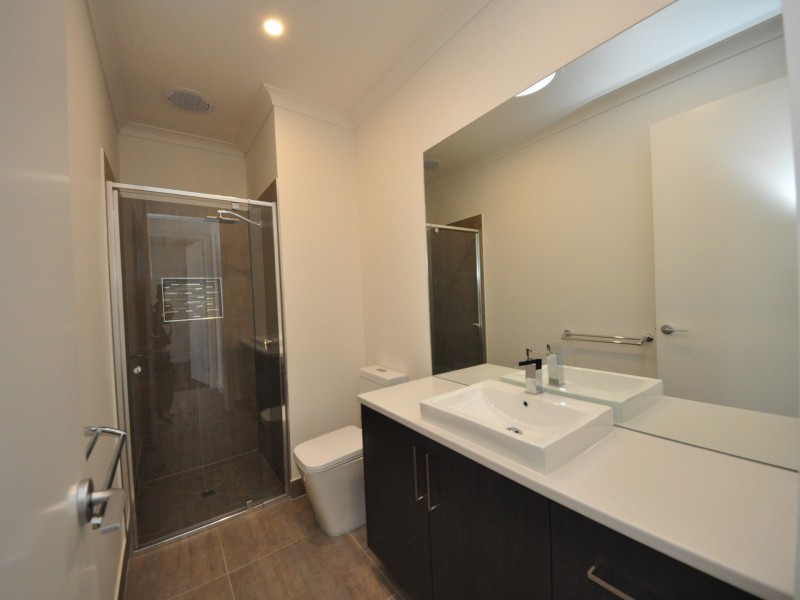 3/24 Karingal Street, Croydon North VIC 3136