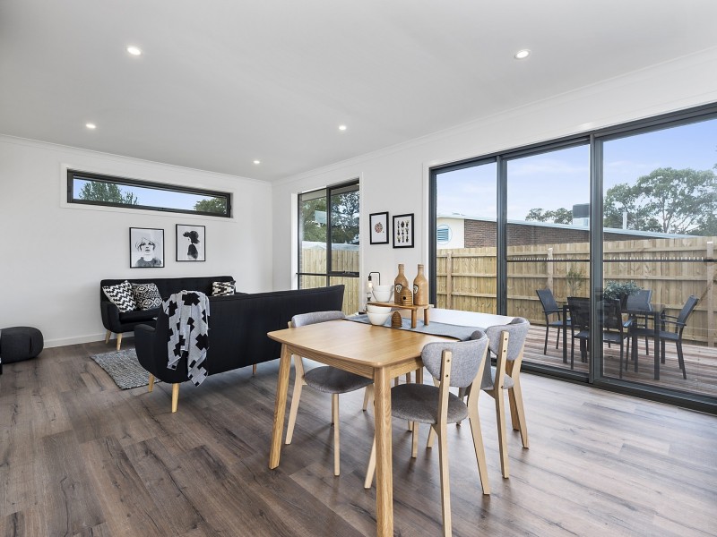 6/24 Karingal Street, Croydon North VIC 3136