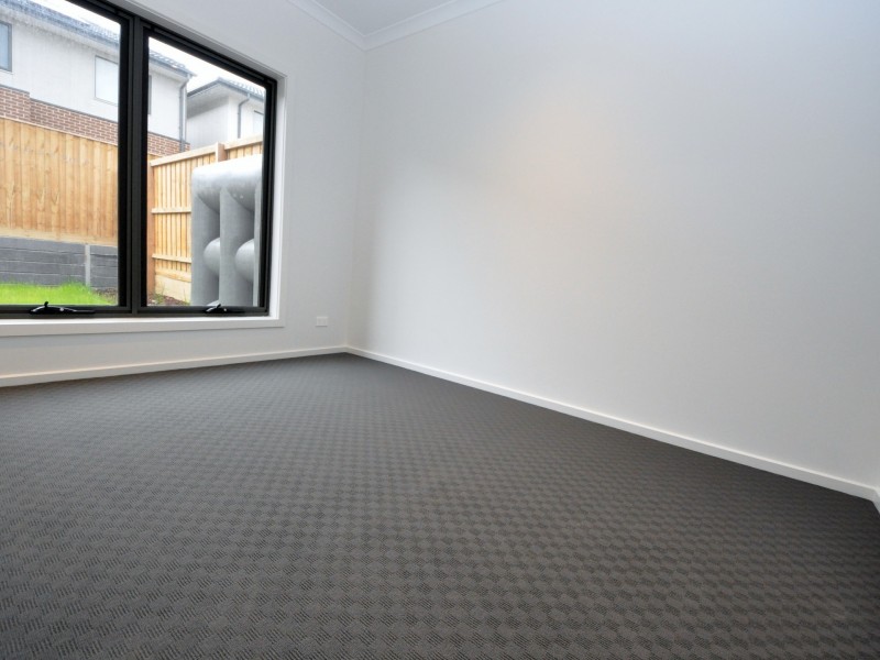 3 Central Avenue, Mooroolbark VIC 3138