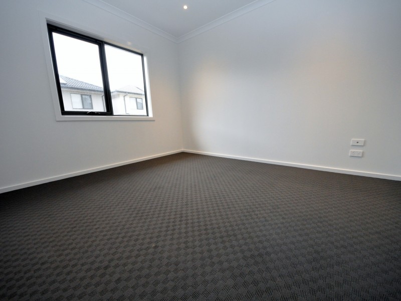 3 Central Avenue, Mooroolbark VIC 3138