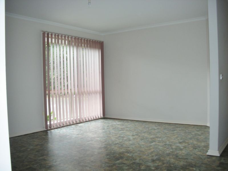 2/4 Douglas Street, Boronia VIC 3155