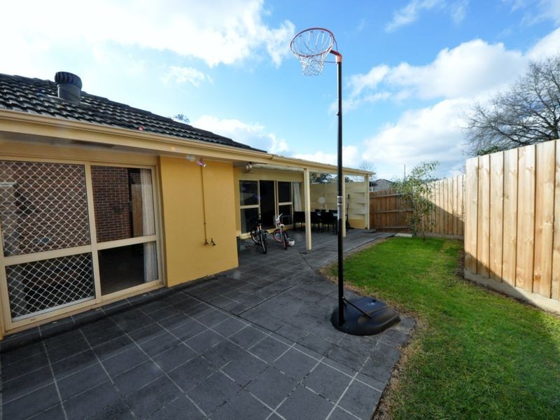 63 Bambra Street, Croydon VIC 3136