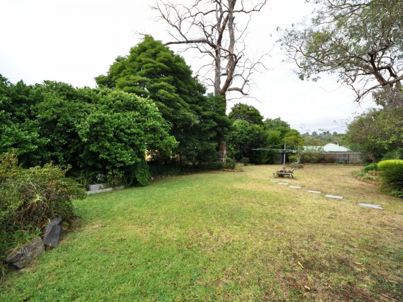 13 Murray Road, Croydon VIC 3136
