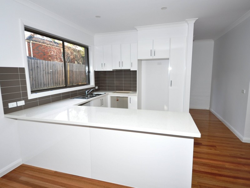 3/59 Surrey Road East, Croydon VIC 3136