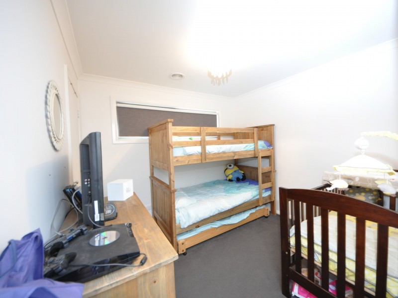 1A Lockhart Court, Kilsyth VIC 3137