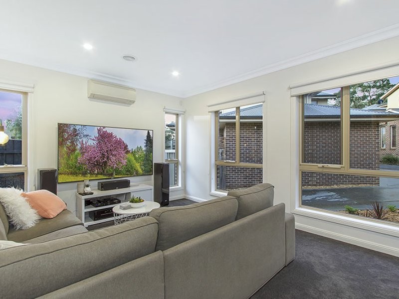 5/4-6 Cambridge Road, Mooroolbark VIC 3138