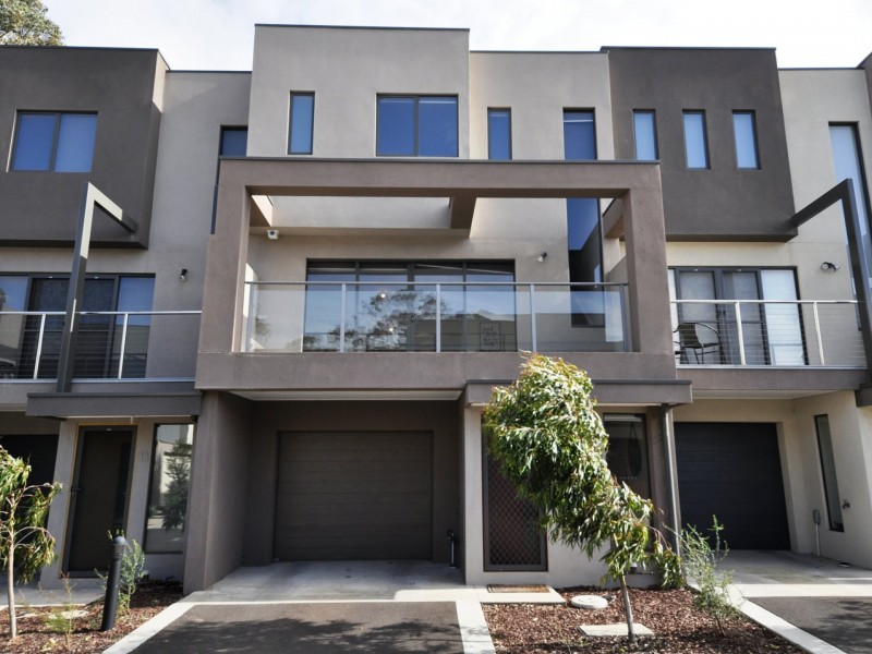 16 Primary Street, Mooroolbark VIC 3138