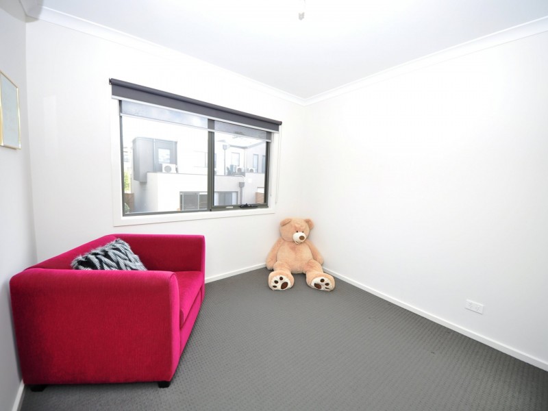 16 Primary Street, Mooroolbark VIC 3138
