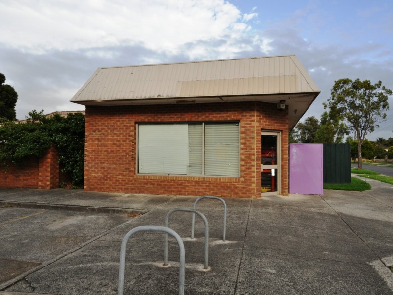 2 Rendcomb Street, Kilsyth South VIC 3137