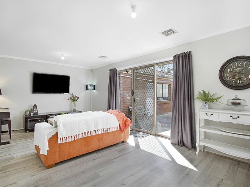 2 Rendcomb Street, Kilsyth South VIC 3137