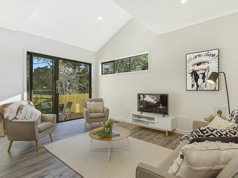4 Hylton Crescent, Forest Hill VIC 3131