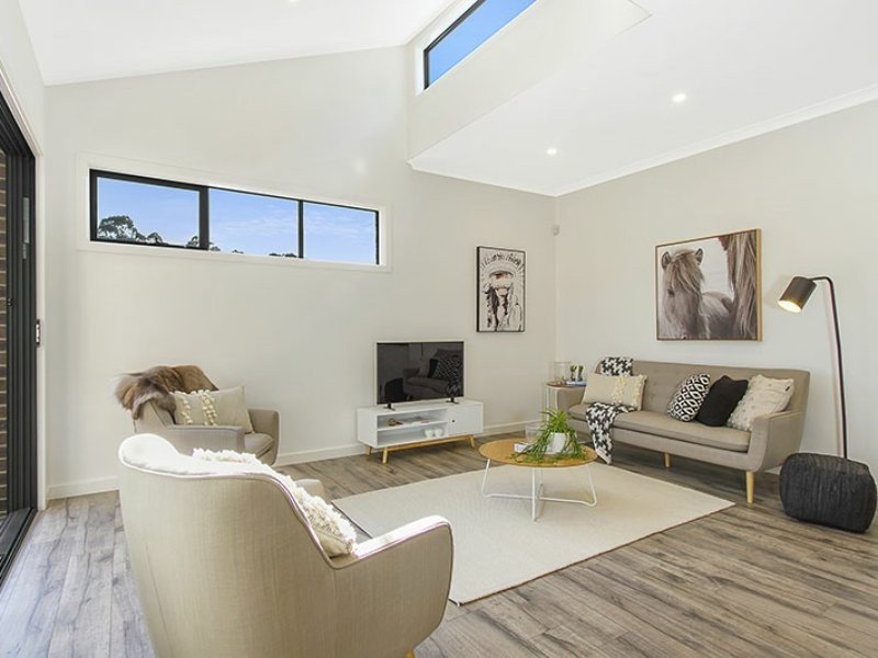 4 Hylton Crescent, Forest Hill VIC 3131