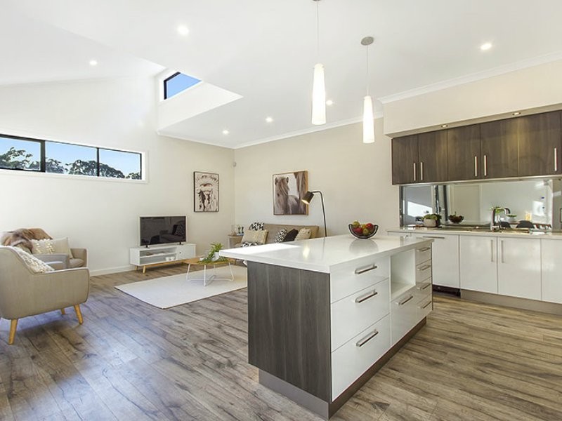 4 Hylton Crescent, Forest Hill VIC 3131