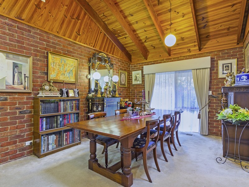 44 Byron Road, Kilsyth VIC 3137