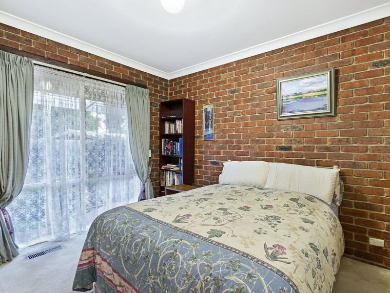 44 Byron Road, Kilsyth VIC 3137