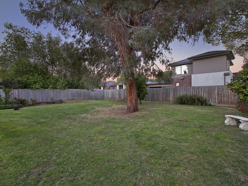 44 Byron Road, Kilsyth VIC 3137