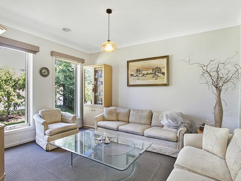 1 Tanika Circuit, Croydon VIC 3136