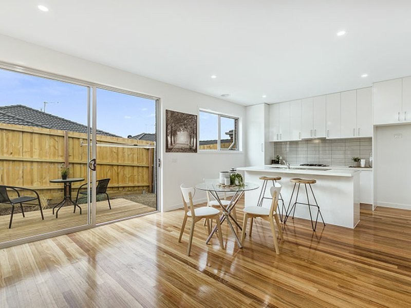2 Tools Close, Kilsyth VIC 3137