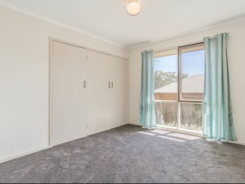 12 Royalden Close, Boronia VIC 3155